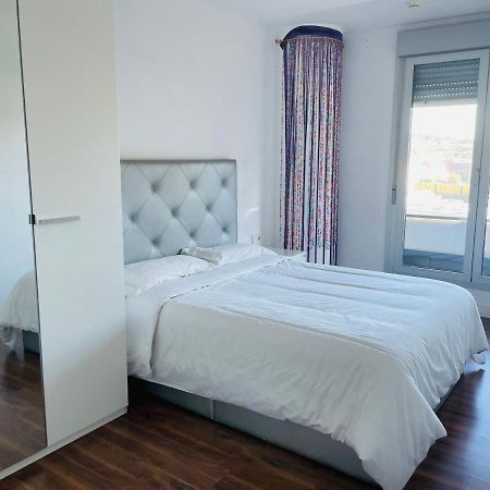Fira De Barcelona City View Apartment With Garage Parking L'Hospitalet de Llobregat Bagian luar foto