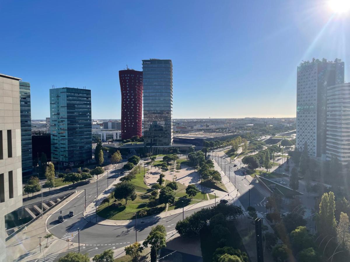 Fira De Barcelona City View Apartment With Garage Parking L'Hospitalet de Llobregat Bagian luar foto